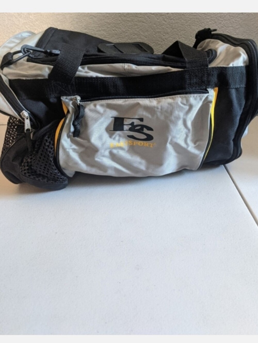 Vintage RETRO Sports Athletic Carry On Duffle Gym Bag Travel Outdoor Gift